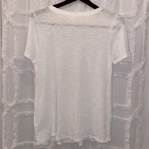 Caslon Tshirt - Picture 6 of 6